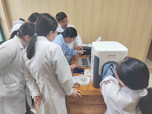 德清县洛舍镇卫生院成功装机品源医疗DXA-500C便携式双能X射线骨密度仪